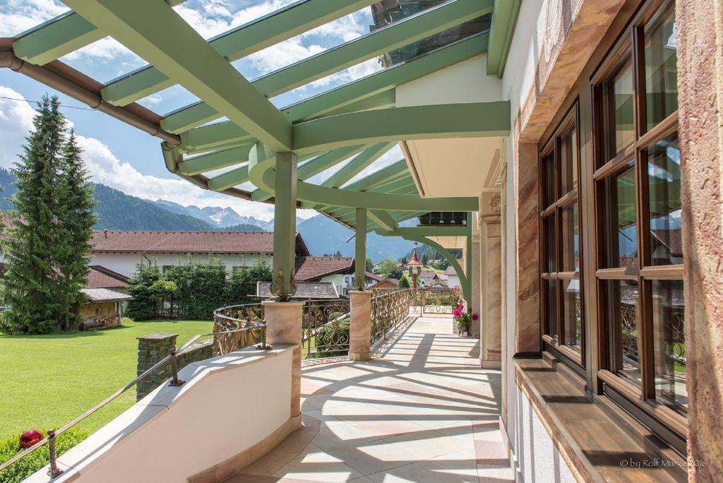 S'Hoamatl Hotell Höfen Exteriör bild
